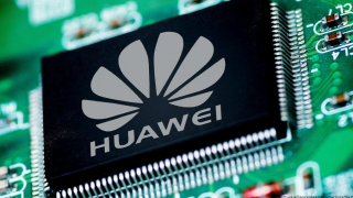 A Huawei azt tervezi, hogy saját chipüzemet nyit amerikai technológia nélkül